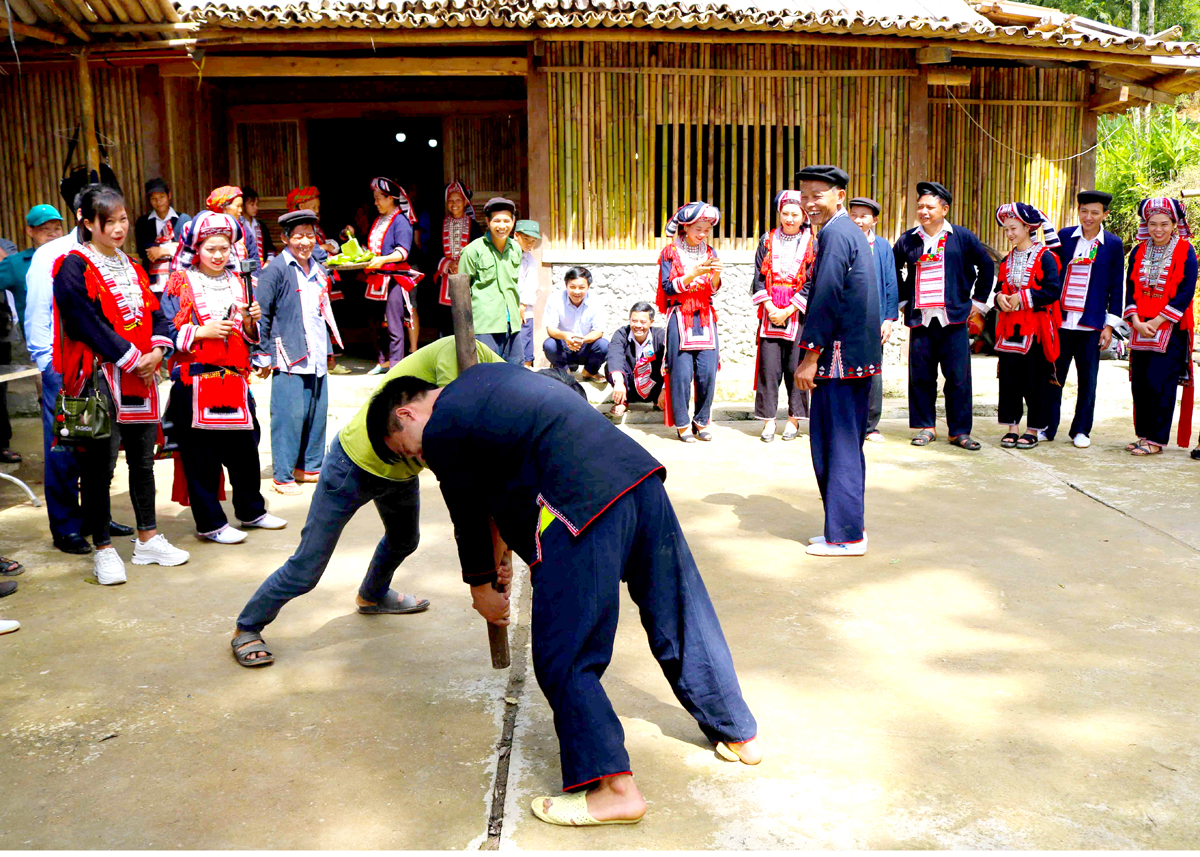 Hà Giang: Di sản văn hóa dân tộc Dao trong phát triển du lịch bền vững